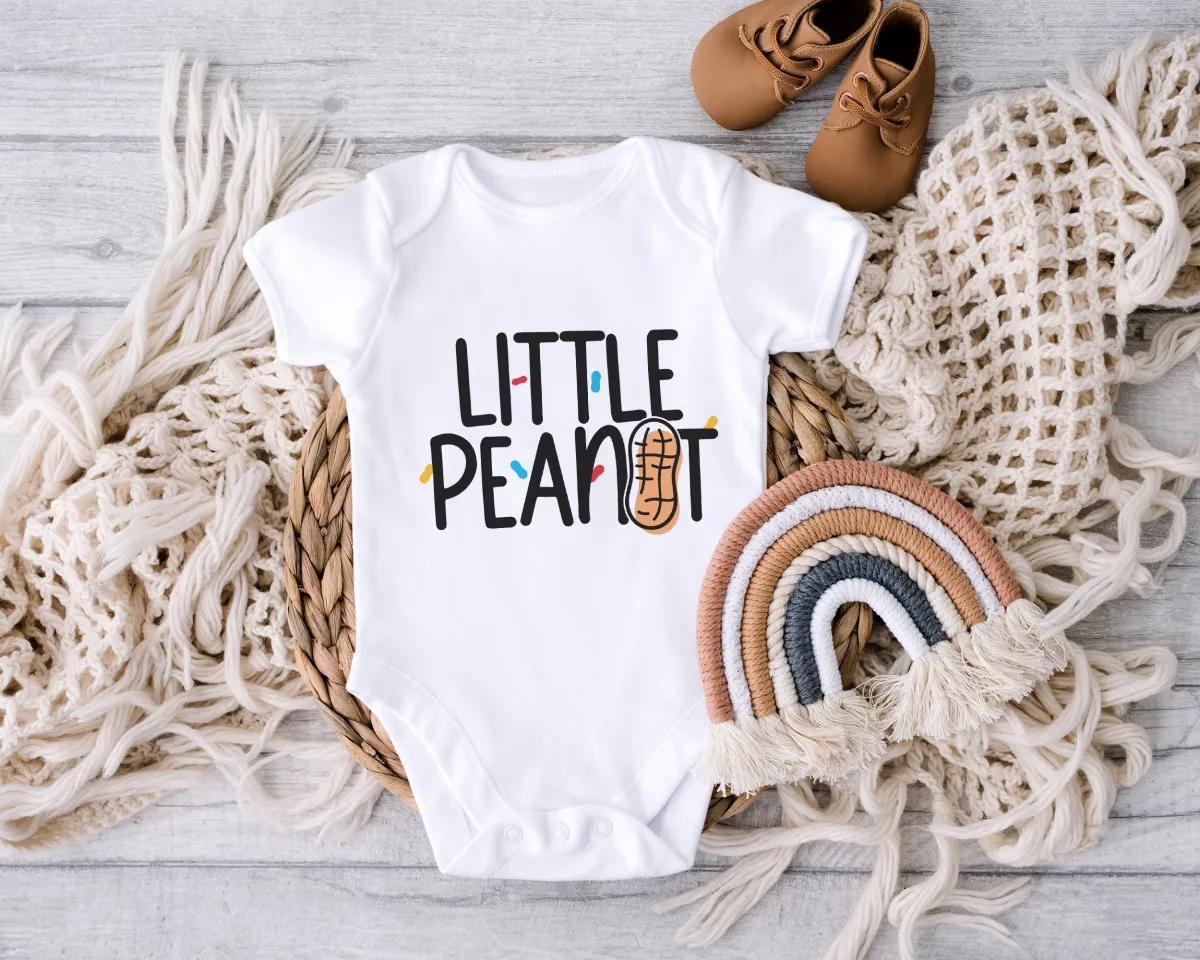 Baby Shower Onesie, Little Peanut Cute Baby Onesie, Newborn Baby Bodysuit, Funny  Baby Shower Gift, Toddler Tee, Baby Announcement, Friends