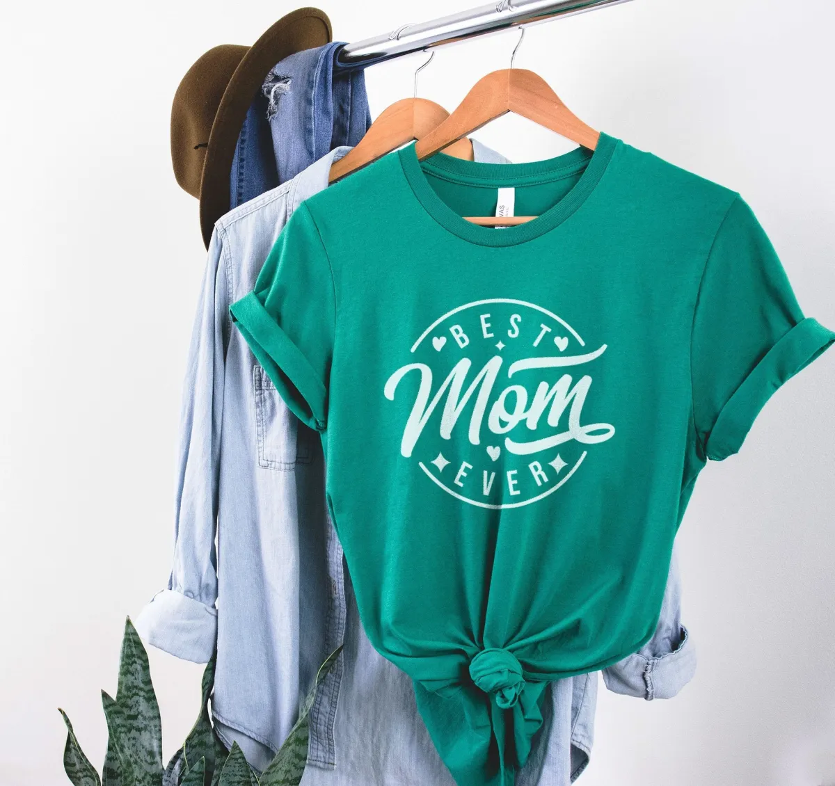Best Mom Ever Shirt, Mom Shirt, Mom Tshirt, Cute Mom Shirts, Cute Mom Tshirts, New Mom Shirt, New Mom Tshirt, Pregnancy Announcement