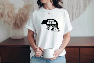 Cool Moms Club Bear Graphic T-Shirt, Cool Mom Shirt for Mommy, Mother's Day Gift, Cool Mom T-Shirt for New Mom, Mama Tee