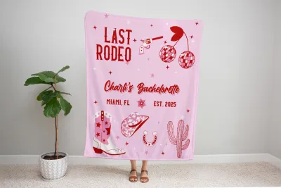 Last Rodeo Bachelorette Blanket, Personalized Name, Cozy Sherpa Throw, Western Cowgirl Vibes, Bride Party Gift, Custom Keepsake