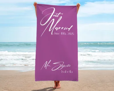 Just Married Beach Towel, Mr and Mrs Beach Towels, Personalized Honeymoon Beach Towels, His and Hers Newlywed Gift, Custom Wedding Gift